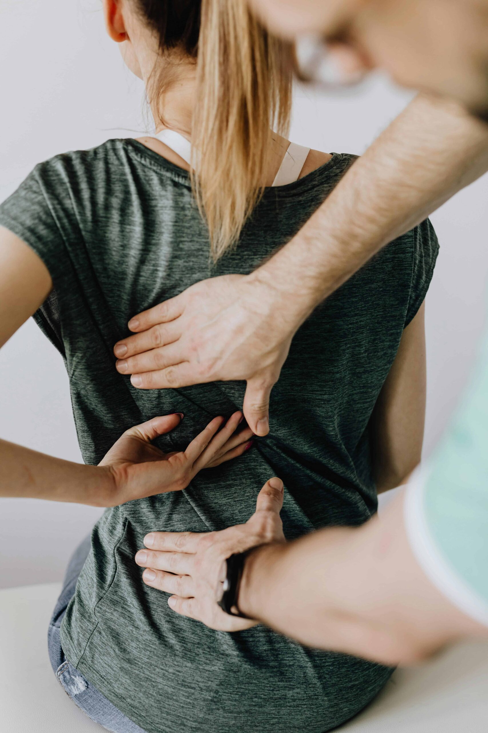 back pain chiropractor